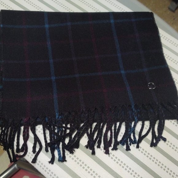 Calvin Klein Other - HP!!🥳🥳❤️Calvin Klein Scarf